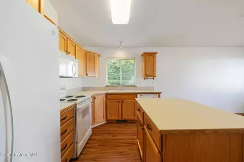 5253 E Steamboat Bnd, Post Falls, ID 83854 photo 11