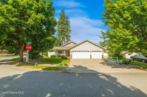 5253 E Steamboat Bnd, Post Falls, ID 83854 photo 4