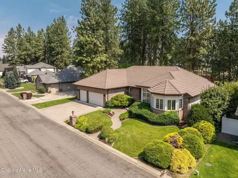 730 N Chisholm Ct, Post Falls, ID 83854 photo 2