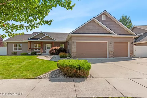 11330 N Drover Dr, Hayden, ID 83835
