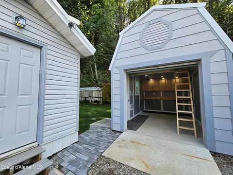 Exterior - 902 Residence St, Wallace, ID 83873 photo 5 of 5