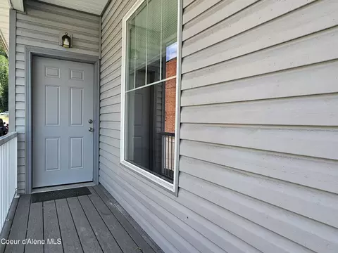Exterior - 902 Residence St, Wallace, ID 83873 photo 1 of 5