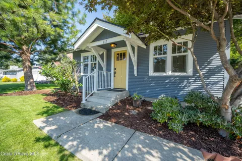 817 W Lacrosse Ave, Coeur D'alene, ID 83814