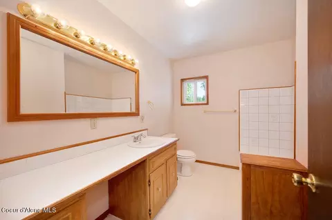 671 Upland Dr, Sandpoint, ID 83864 photo 27