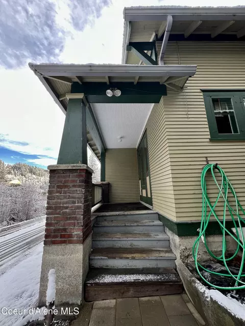 616 Pearl St, Wallace, ID 83873 photo 6