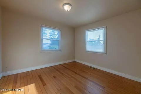 Bedroom - 254 E Jackson Ave, Priest River, ID 83856 photo 1 of 3