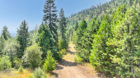 Nka Juniper Ln, Naples, ID 83847 photo 26