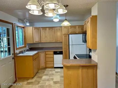 322 E Park Dr, Kellogg, ID 83837 photo 6