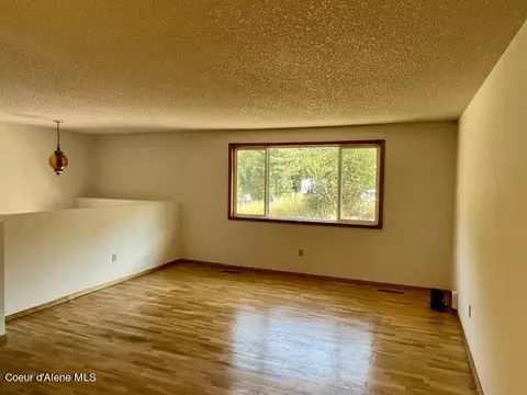 322 E Park Dr, Kellogg, ID 83837 photo 4