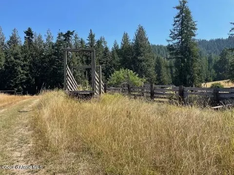 5590 E Half Round Bay Rd, Harrison, ID 83833 photo 12