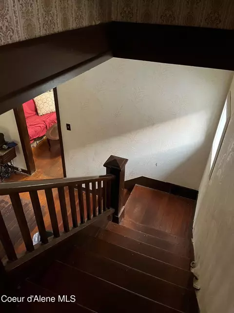Entry Way - 601 Second, Kellogg, ID 83837 photo 1 of 1