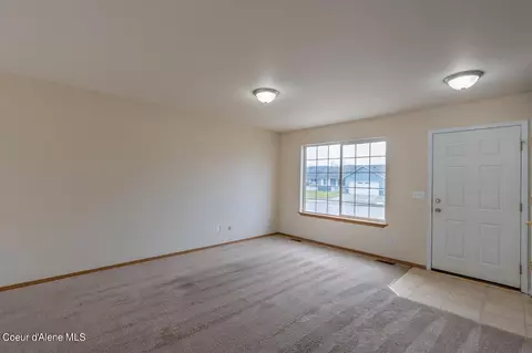 1365 E Stockman Ave, Post Falls, ID 83854 photo 3