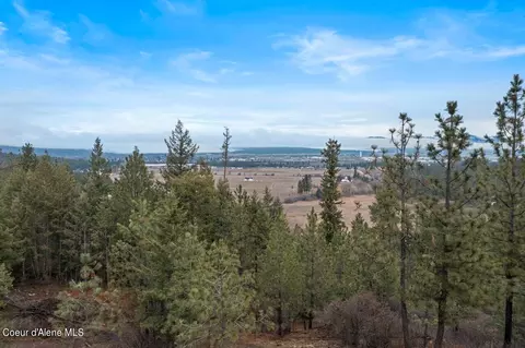 Nka W Sonia Ln, Post Falls, ID 83854