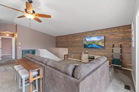 Living - 210 S Sunset Dr, Post Falls, ID 83854 photo 4 of 5