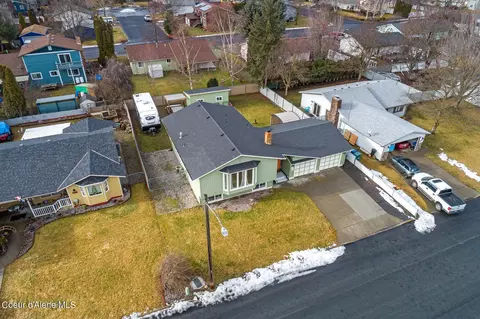Exterior - 210 S Sunset Dr, Post Falls, ID 83854 photo 7 of 8