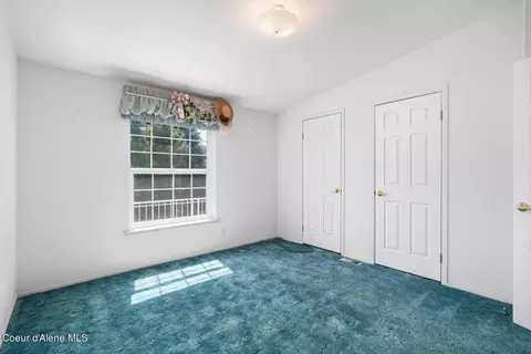 Bedroom - 16079 E Schaeffer St, Bayview, ID 83803 photo 1 of 6