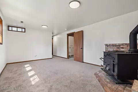 Living - 521 E 23rd Ave, Post Falls, ID 83854 photo 4 of 4