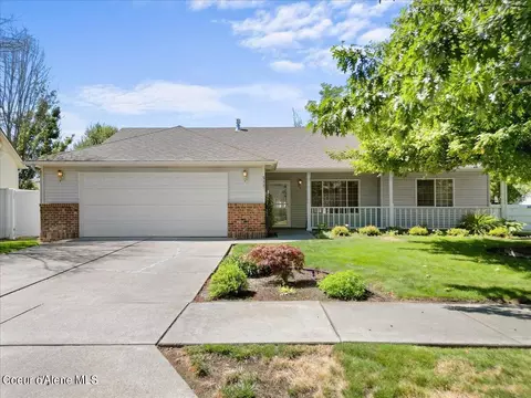 5827 N St Croix Dr, Coeur D'alene, ID 83815
