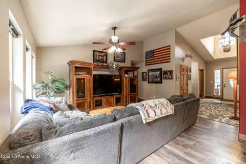 10218 E Duce Rd, Athol, ID 83801 photo 15