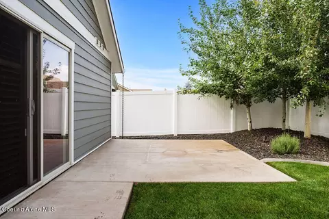 Exterior - 995 W Staples Rd, Post Falls, ID 83854 photo 4 of 12