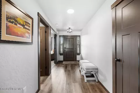 Entry Way - 995 W Staples Rd, Post Falls, ID 83854 photo 3 of 3
