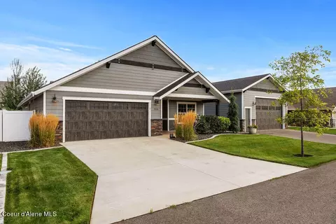 Exterior - 995 W Staples Rd, Post Falls, ID 83854 photo 8 of 12