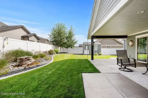 Exterior - 995 W Staples Rd, Post Falls, ID 83854 photo 5 of 12
