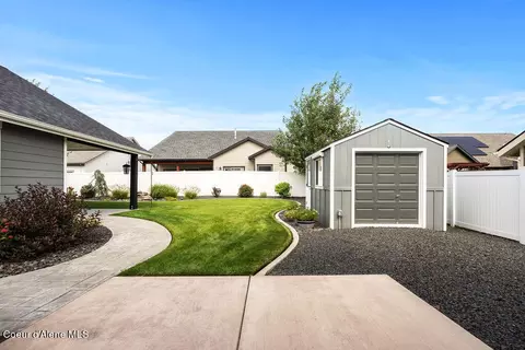 Exterior - 995 W Staples Rd, Post Falls, ID 83854 photo 7 of 12