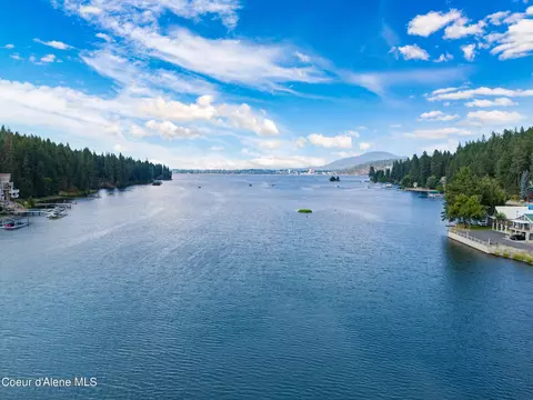 2051 W Kidd Island Rd, Coeur D'alene, ID 83814
