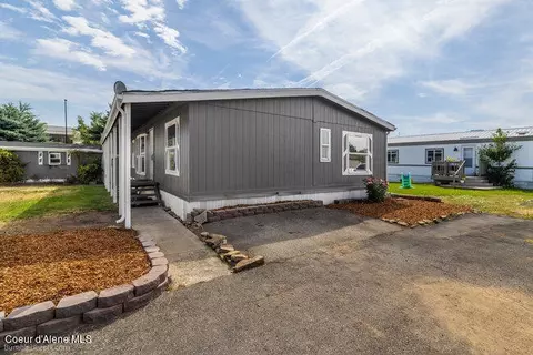883 N Lancelot Ln, Post Falls, ID 83854