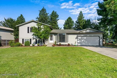 2695 N Stagecoach Dr, Post Falls, ID 83854