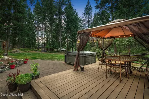 Exterior - 627 Pinecrest Loop, Sandpoint, ID 83864 photo 7 of 9
