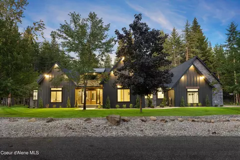 12490 N Fawn Ct, Hayden, ID 83835