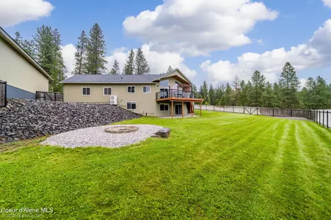 Exterior - 688 E Ohio Match Rd, Rathdrum, ID 83858 photo 8 of 18