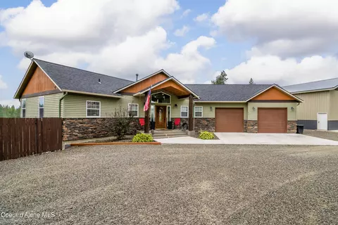 688 E Ohio Match Rd, Rathdrum, ID 83858