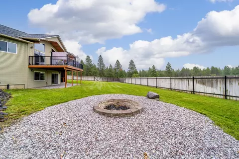 Exterior - 688 E Ohio Match Rd, Rathdrum, ID 83858 photo 9 of 18