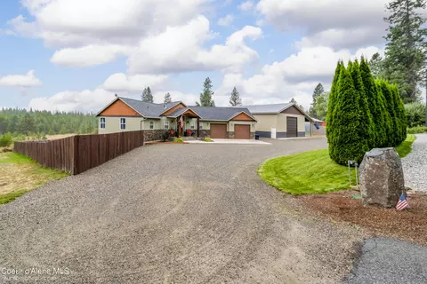 Exterior - 688 E Ohio Match Rd, Rathdrum, ID 83858 photo 5 of 18