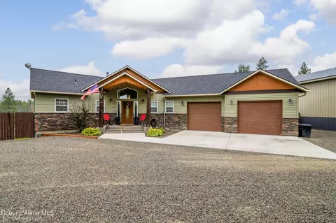 Exterior - 688 E Ohio Match Rd, Rathdrum, ID 83858 photo 2 of 18
