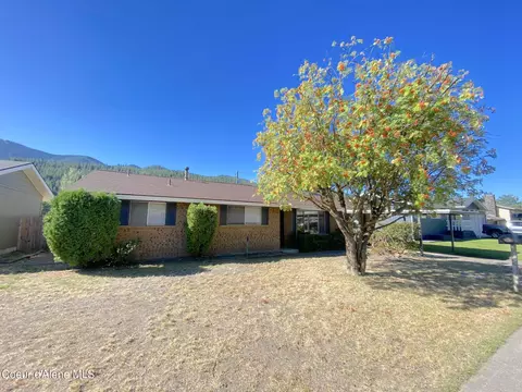 213 Emerald Dr, Kellogg, ID 83837