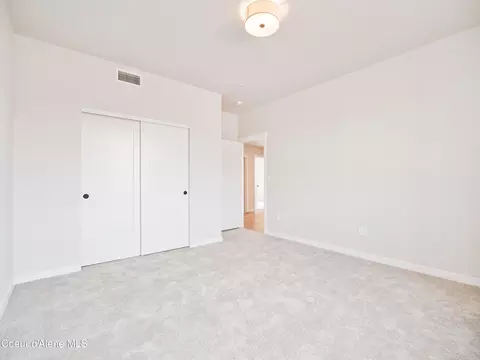 966 E Railroad Ave, Post Falls, ID 83854 photo 29