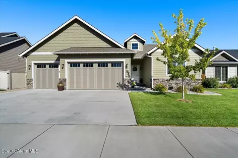 7874 N Hydrangea St, Coeur D'alene, ID 83815