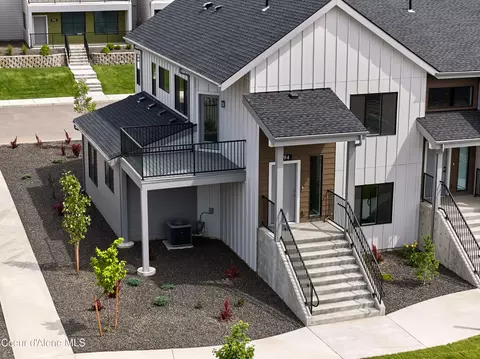 994 E Railroad Ave, Post Falls, ID 83854