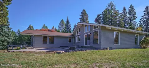 Exterior - 418 Timberline Dr, Sagle, ID 83860 photo 5 of 13