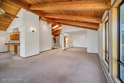 Living - 418 Timberline Dr, Sagle, ID 83860 photo 6 of 10