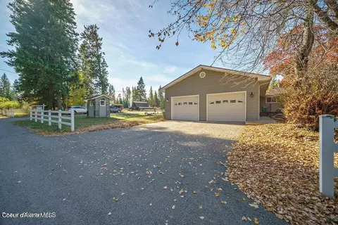 Exterior - 418 Timberline Dr, Sagle, ID 83860 photo 8 of 13