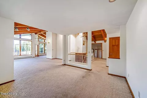 Living - 418 Timberline Dr, Sagle, ID 83860 photo 2 of 10