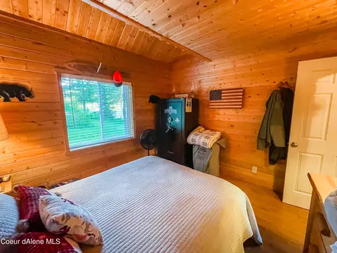 10385 Upper Pack River Rd, Sandpoint, ID 83864 photo 16