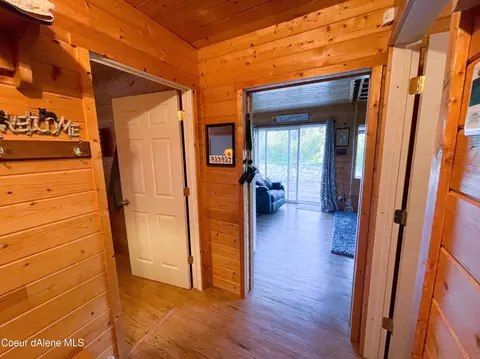 10385 Upper Pack River Rd, Sandpoint, ID 83864 photo 12