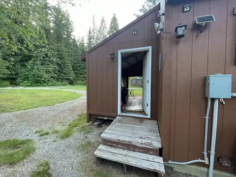 10385 Upper Pack River Rd, Sandpoint, ID 83864 photo 7