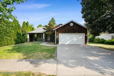 1615 W Canfield Ave, Coeur D'alene, ID 83815
